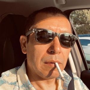 Meet your Posher, Roberto